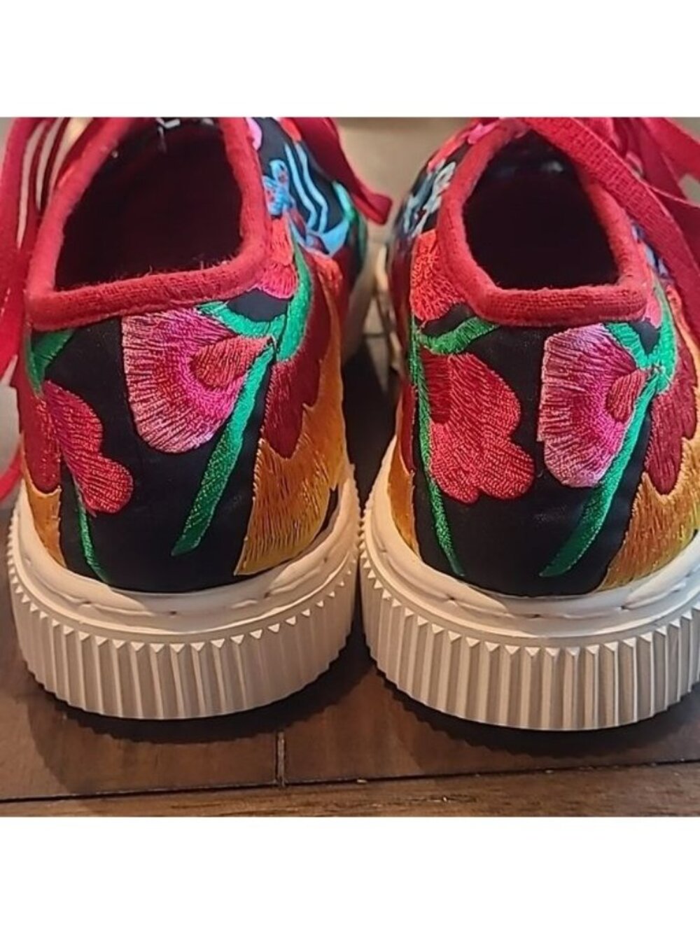 Embroidered Bird & Butterfly Sneakers size 43, US 10.5 - Picture 5 of 6